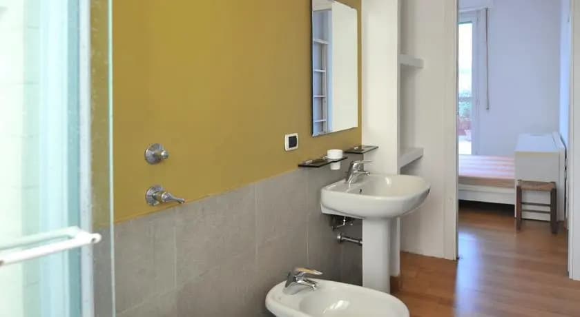 Lambrate District Apartment - photo 9