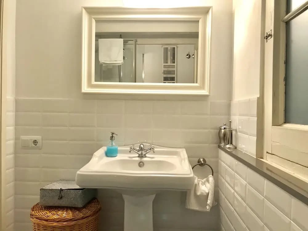 Rosselló Apartment - photo 10