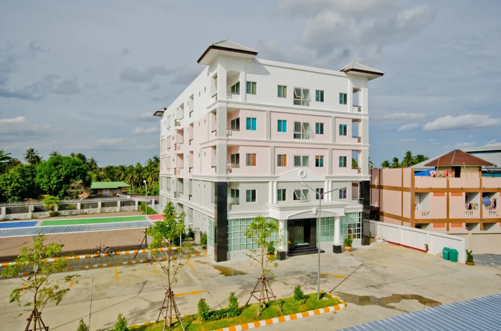 Kozy Inn - photo 1
