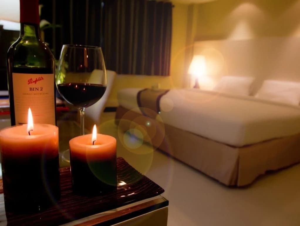Fourteen Again Hotel - photo 5