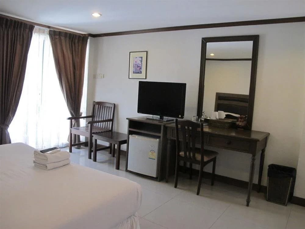 OYO 285 The Modern Place - photo 4