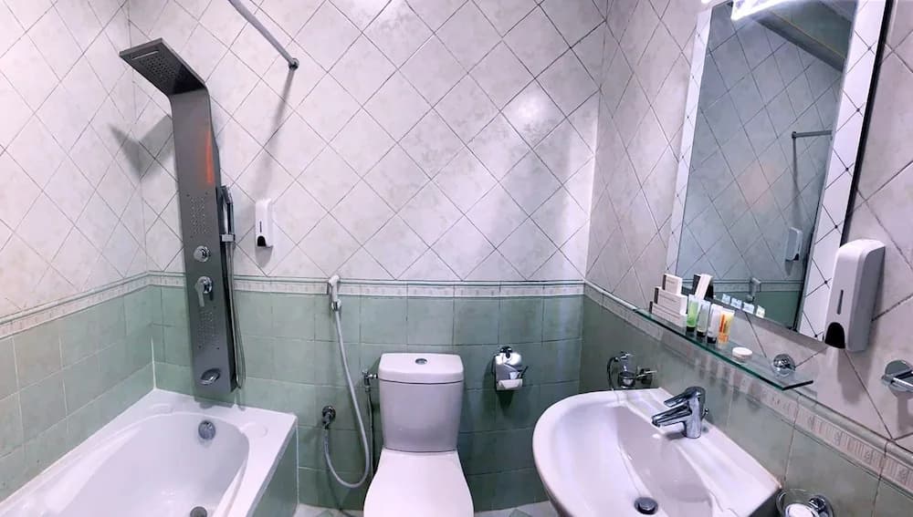 Emerald Suites - photo 7