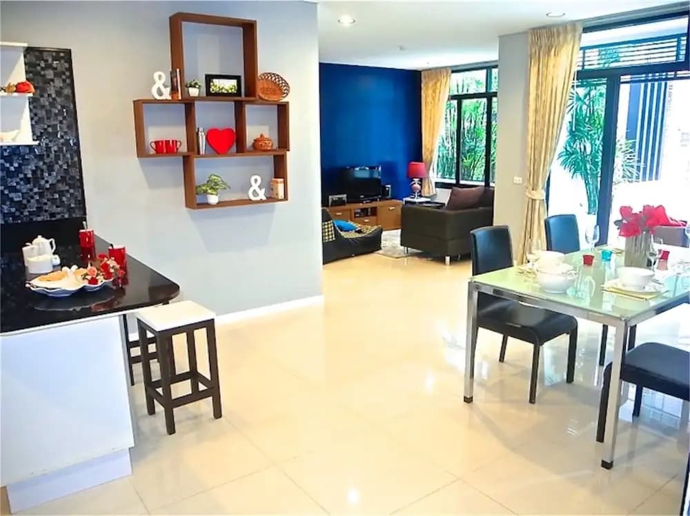 Kamala Regent 2 bedrooms Pool Access Apartment - photo 17