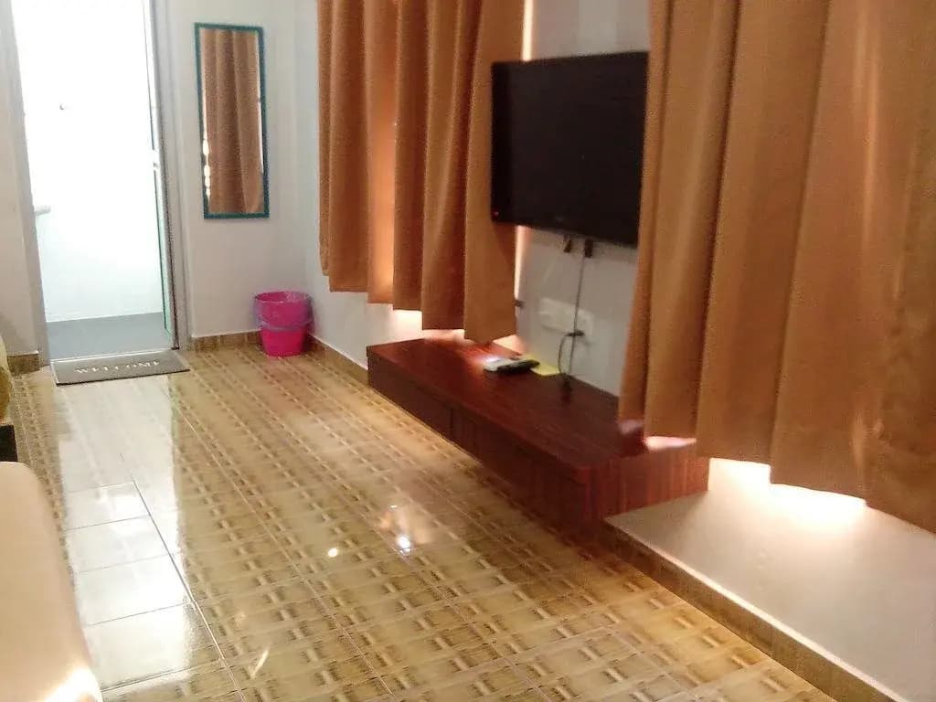 Muara Inn Hotel - photo 12
