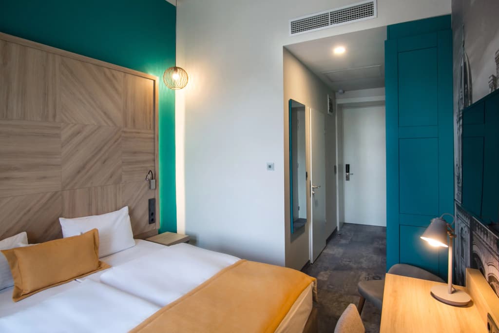 T62 Hotel - photo 2