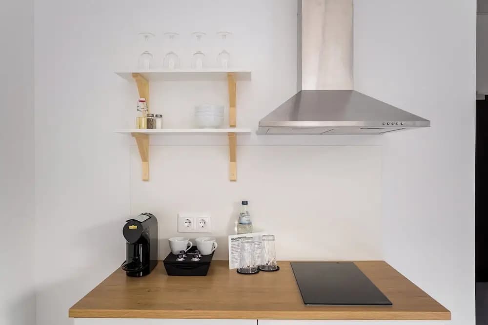 Apartmenthaus Berlin Neukölln - photo 12