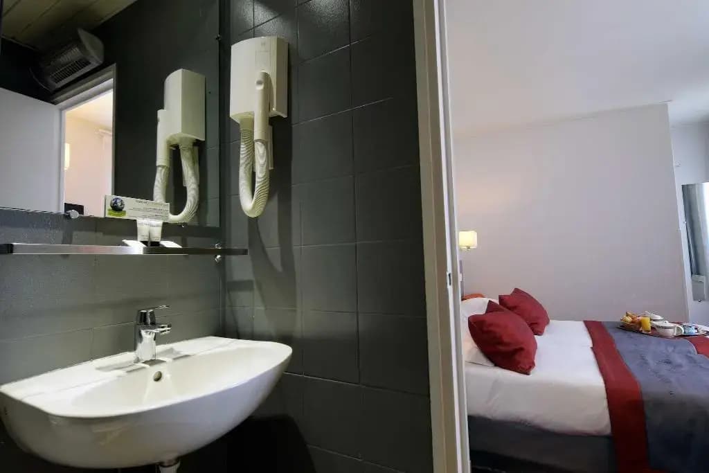 Hôtel Saphir Grenelle - photo 9