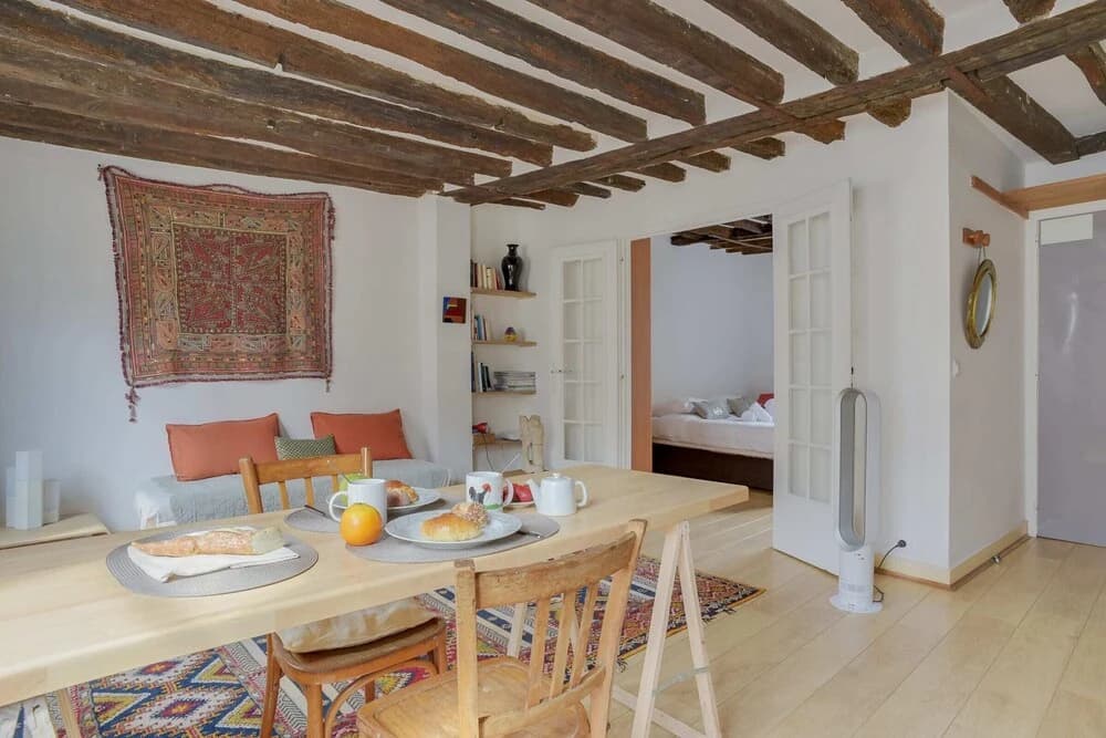 Charming Apartment in the Heart of Latin Quarter - photo 16