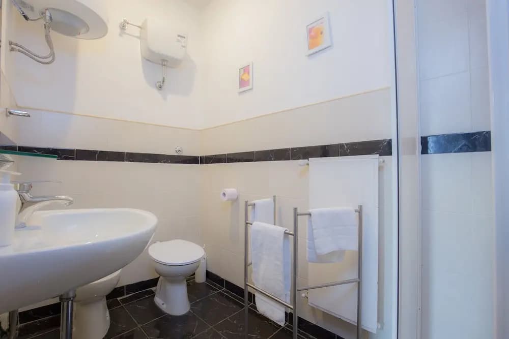 St. Peter Apartments - photo 7