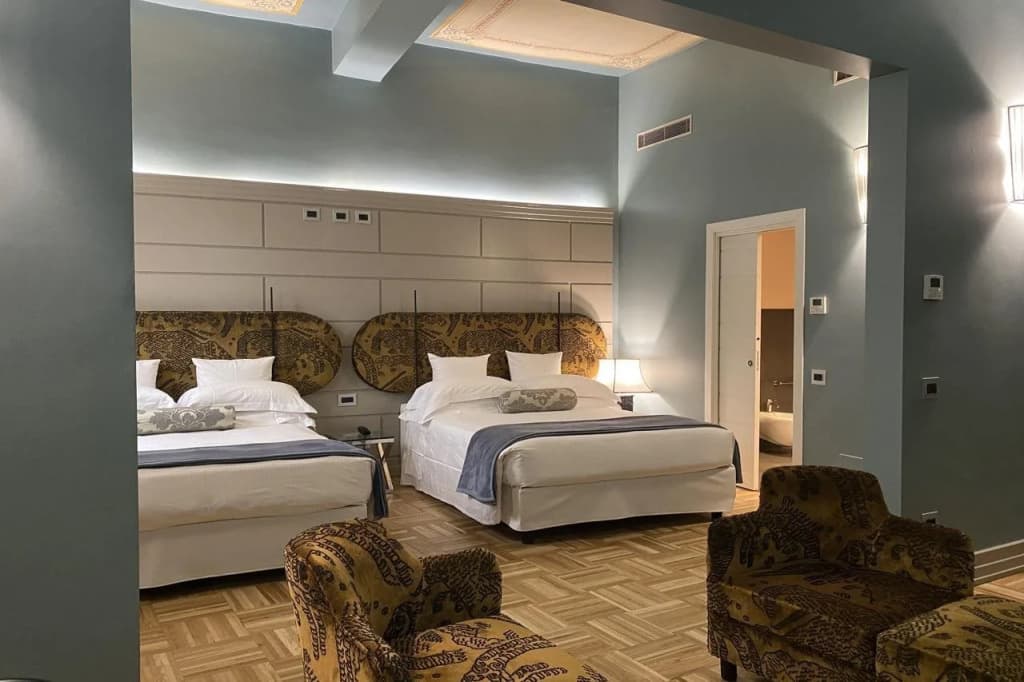 Hotel Number Nine - photo 18
