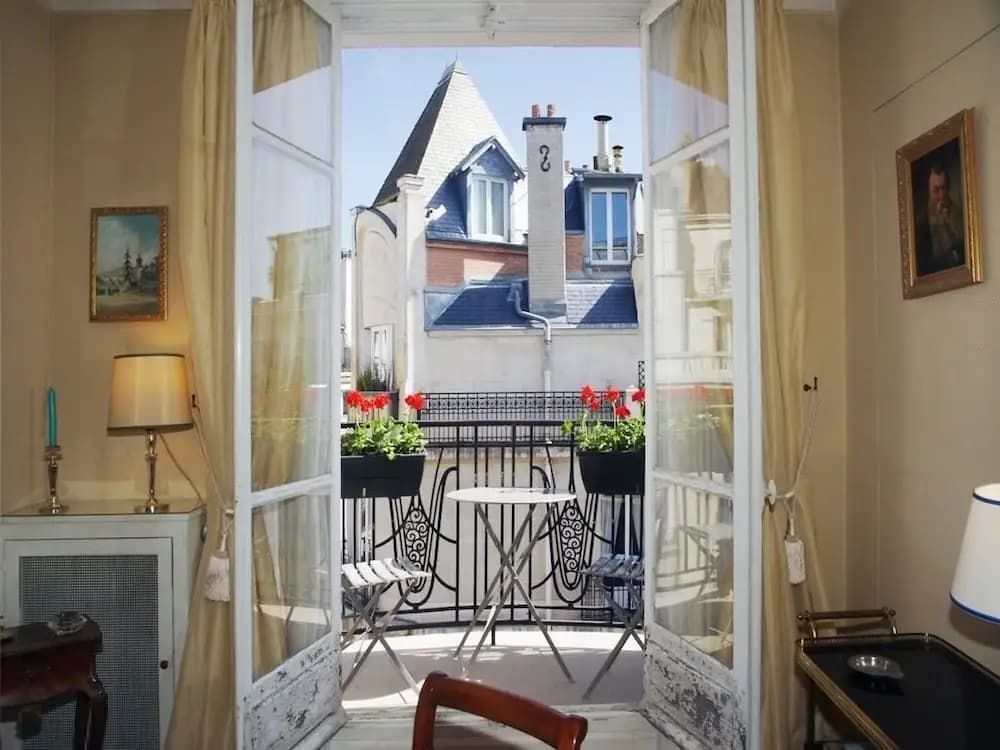 216500 - Beautiful 120 sqm duplex apartment for a family or two couples to rent in a privileged area - photo 13