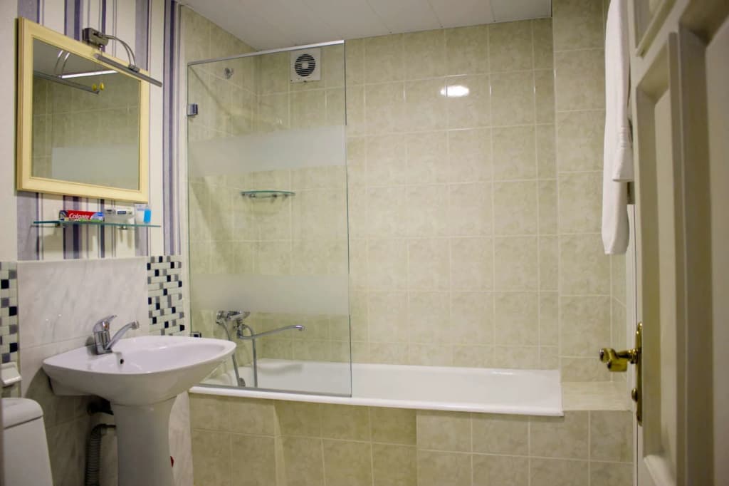 Madera Hotel - photo 8