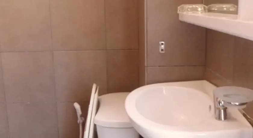 Victoria Hotel - photo 6