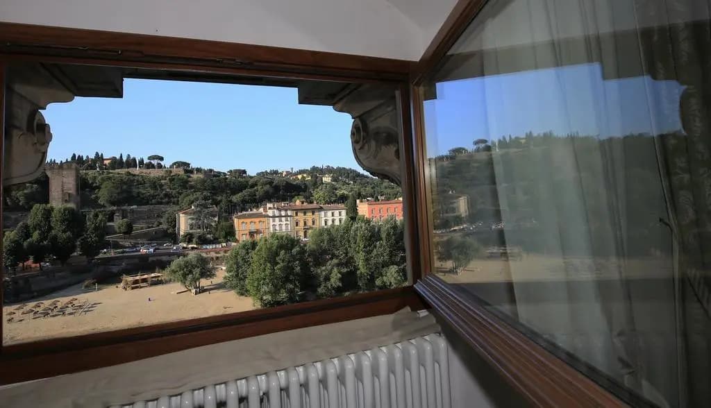 Florence View Apartments - photo 7