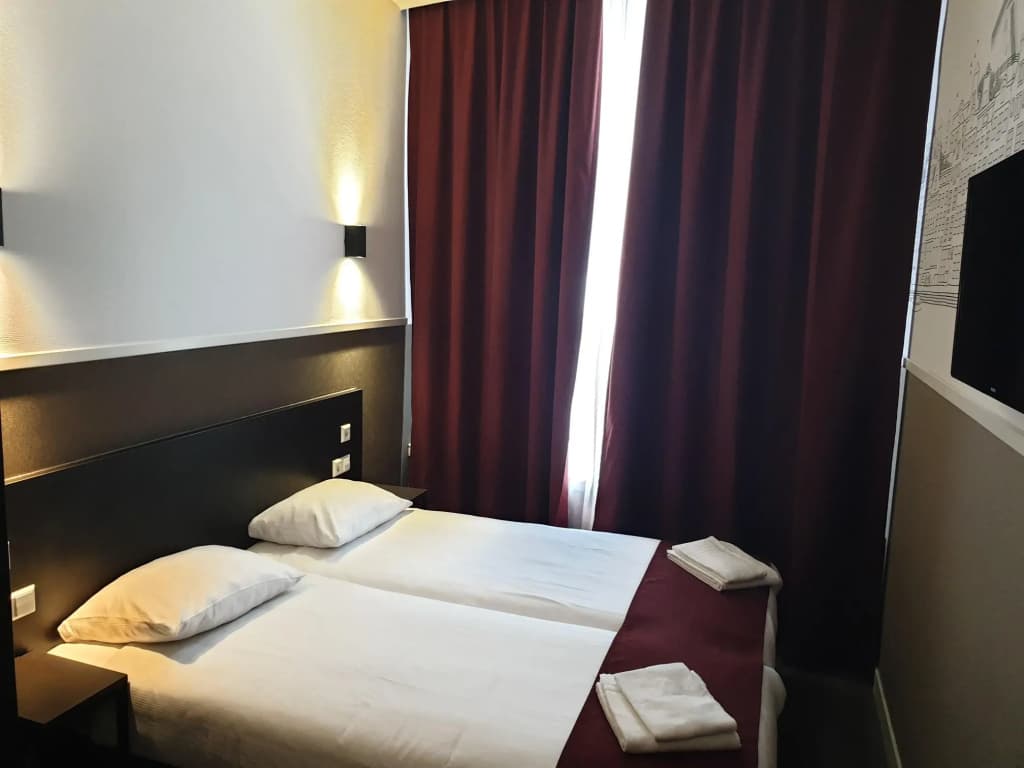 Hotel Manofa - main photo