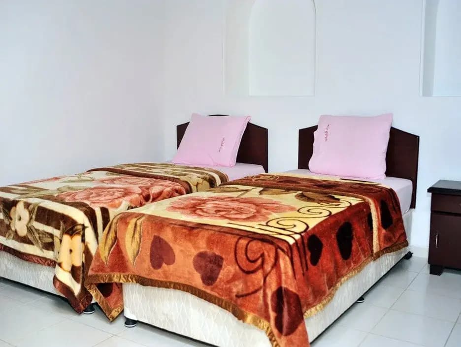 Sharjah Youth Hostel - photo 10