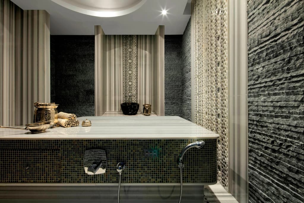 Sheraton Sharjah Beach Resort & Spa - photo 37