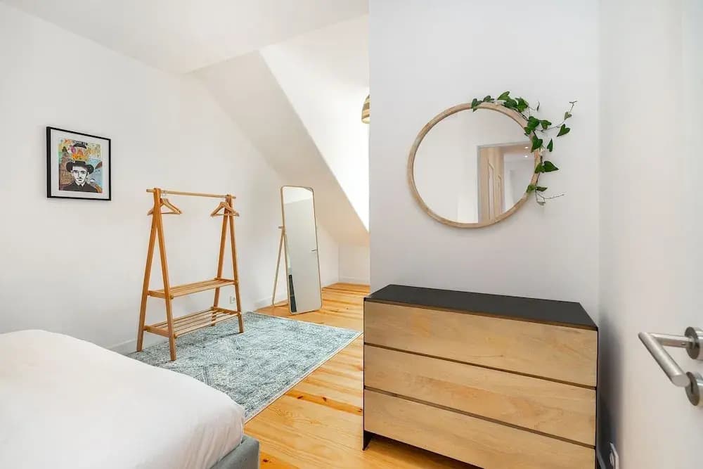 Riverside View 2-Bed For Remote Workers & Digital Nomads - photo 6