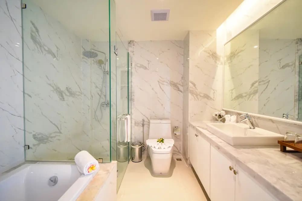 The Aristo Seaview Patong - photo 10