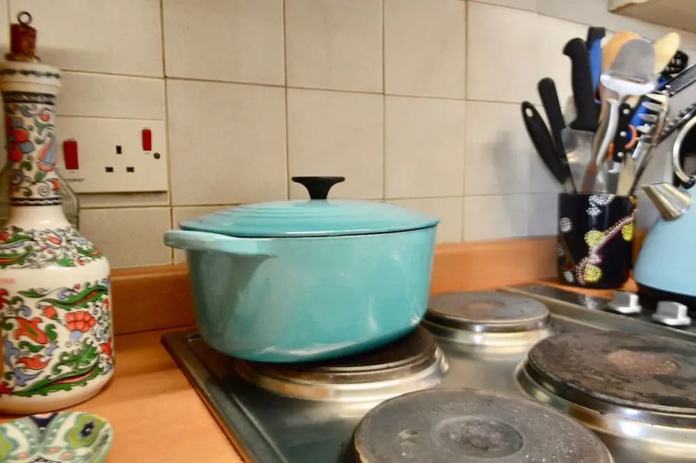2 Bedroom Flat In Morningside With Private Garden - photo 4
