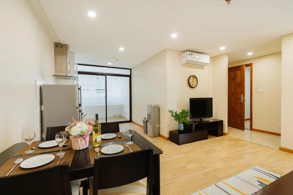 HB Serviced Apartment - 121B Quan Hoa - photo 3