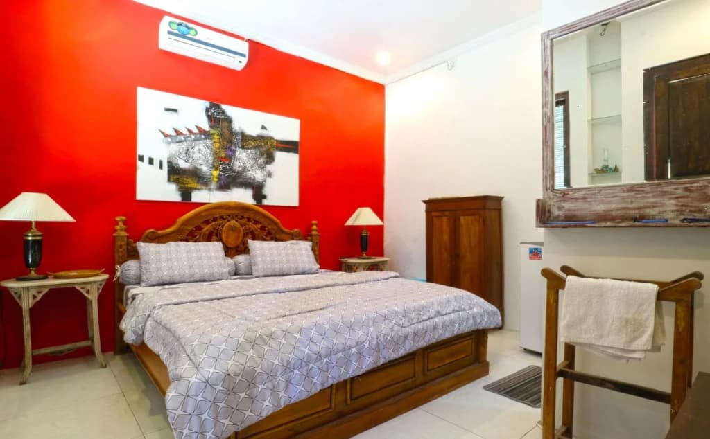 OYO 90363 Nira Guest House Sanur Bali - photo 4