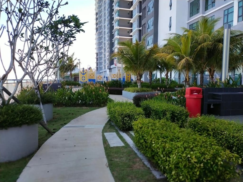 ZilleVille Studio Suite Seaview With Balcony at Imperium Residence - photo 18