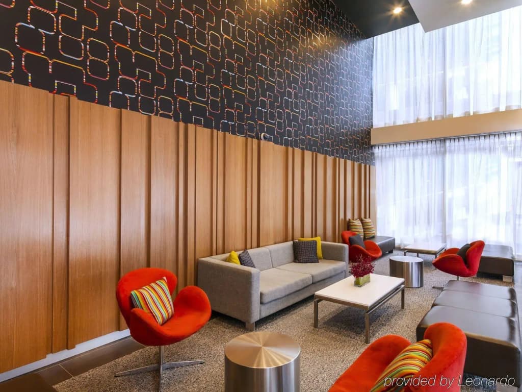 Travelodge Hotel Melbourne Docklands - photo 16