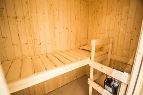 Ruterra Apt with Sauna and Billiards - photo 20