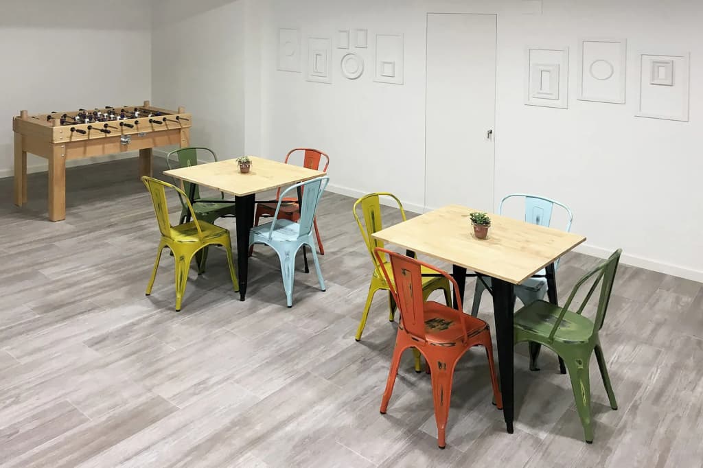 Meeting Point Hostels - photo 12