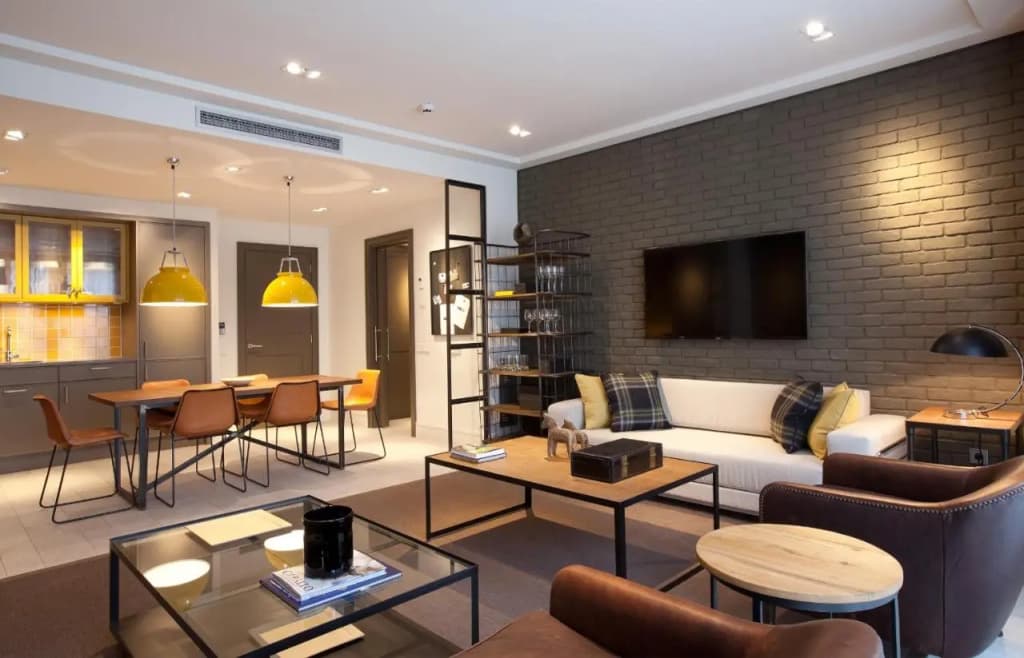 Midtown Apartments - photo 2