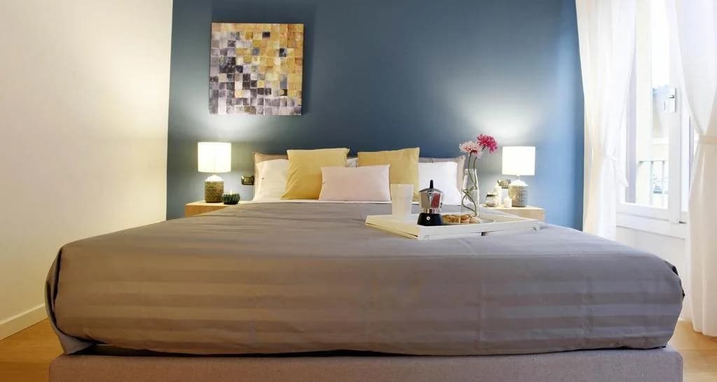 Hintown Chic & Boutique - photo 7