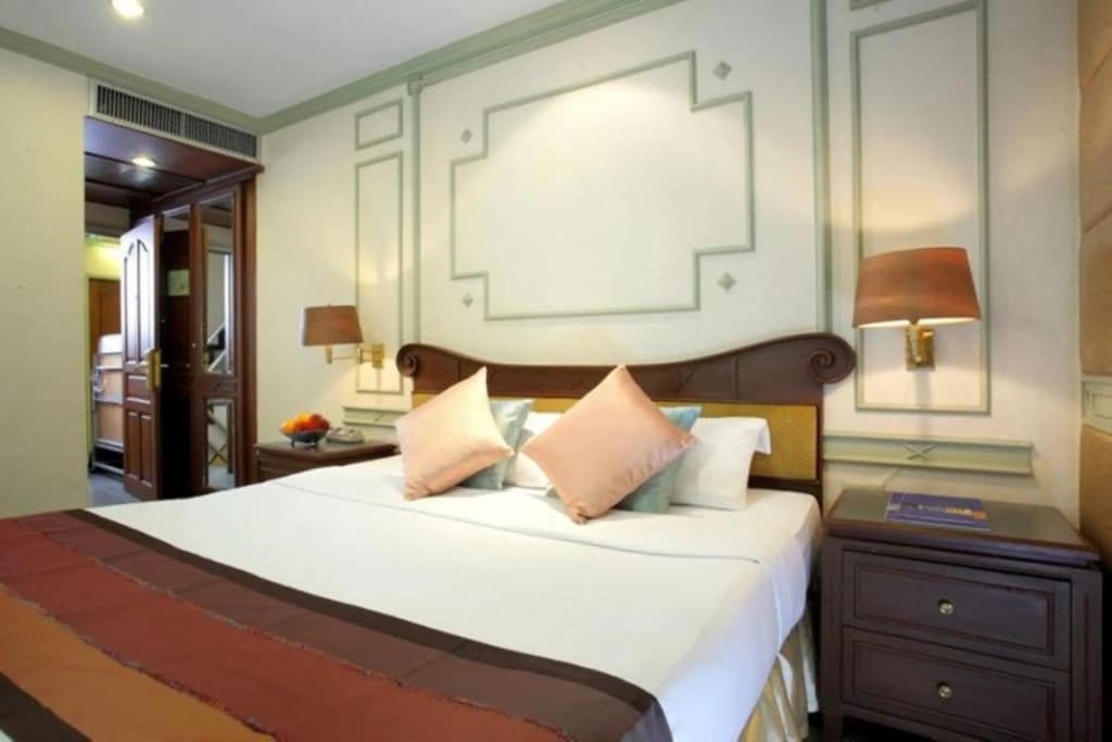 Majestic Suites - photo 4