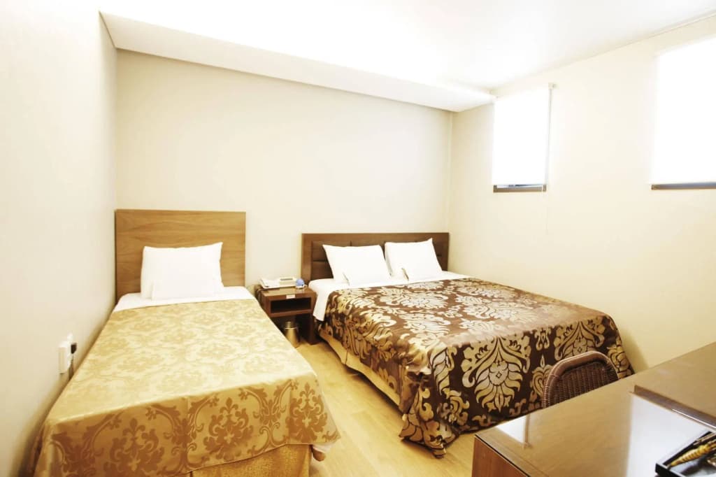 M.BIZ Hotel - photo 7