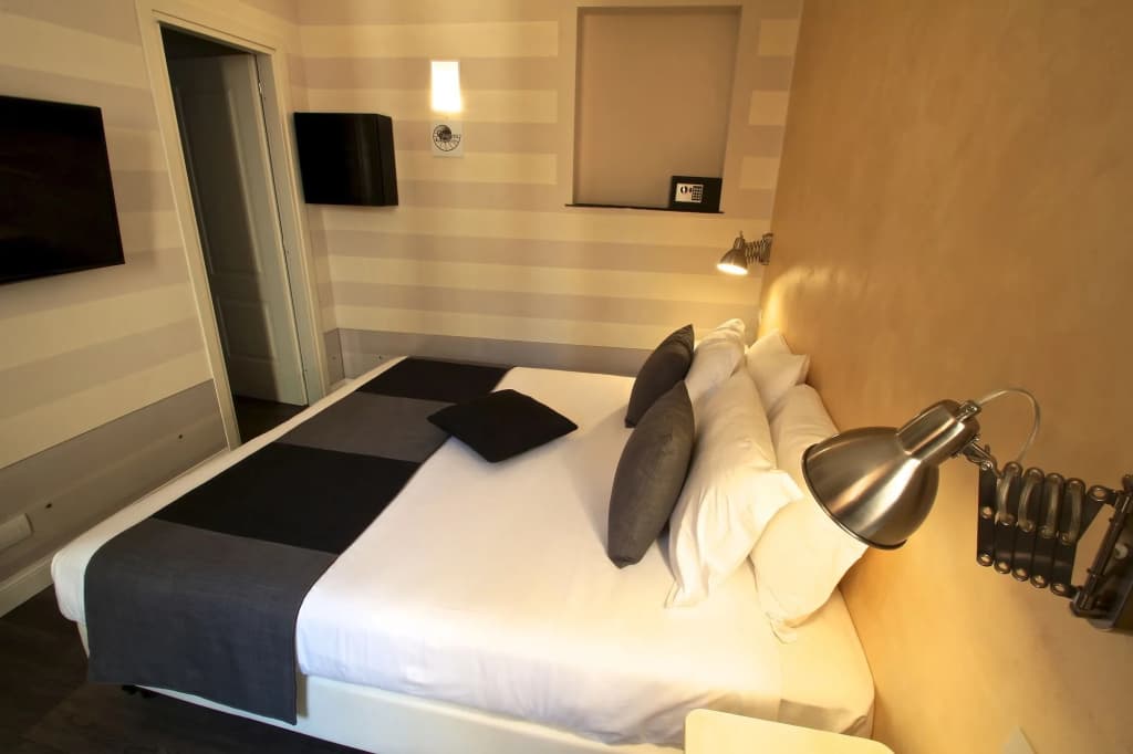Spagna Secret Rooms - photo 3