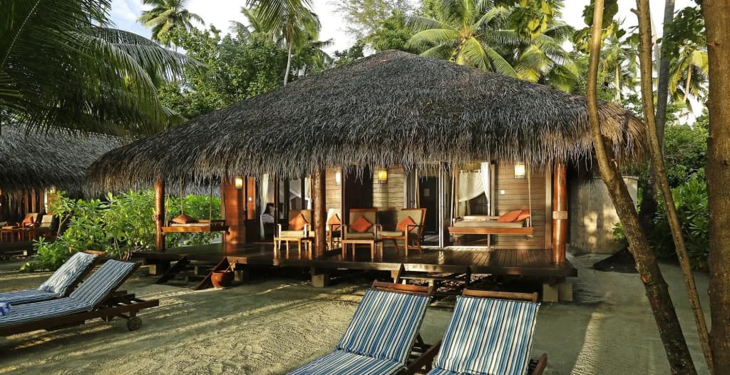 Medhufushi Island Resort - photo 12