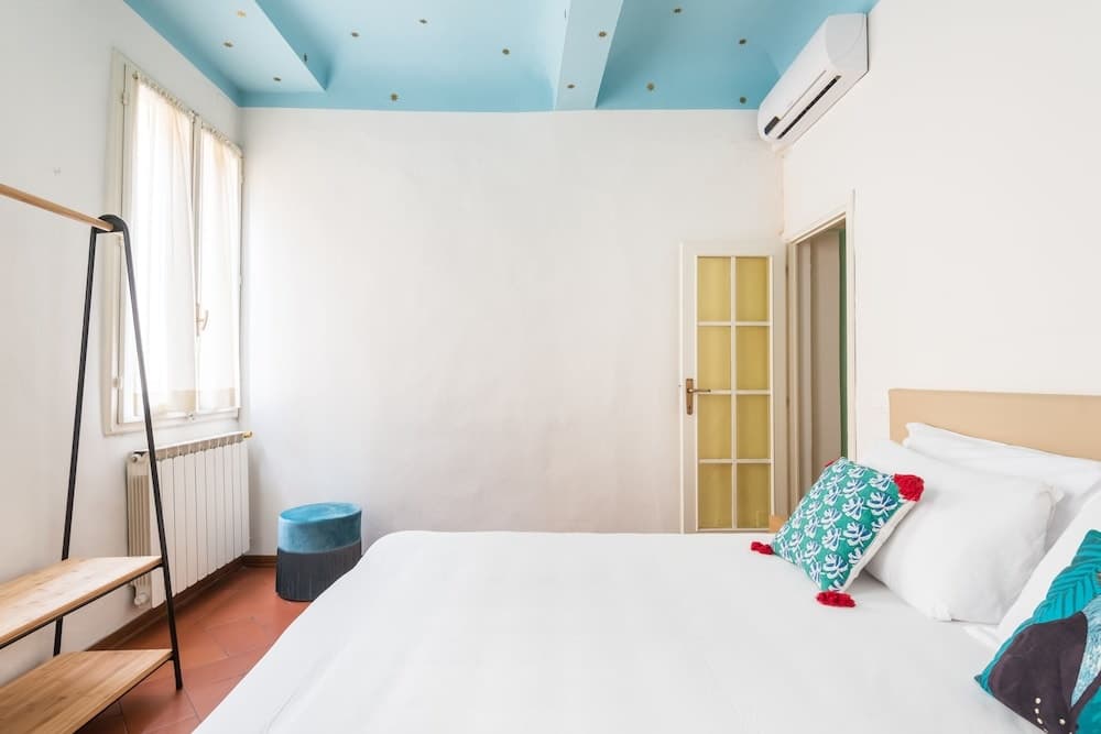 San Frediano Apt Downtown Cool District - photo 25