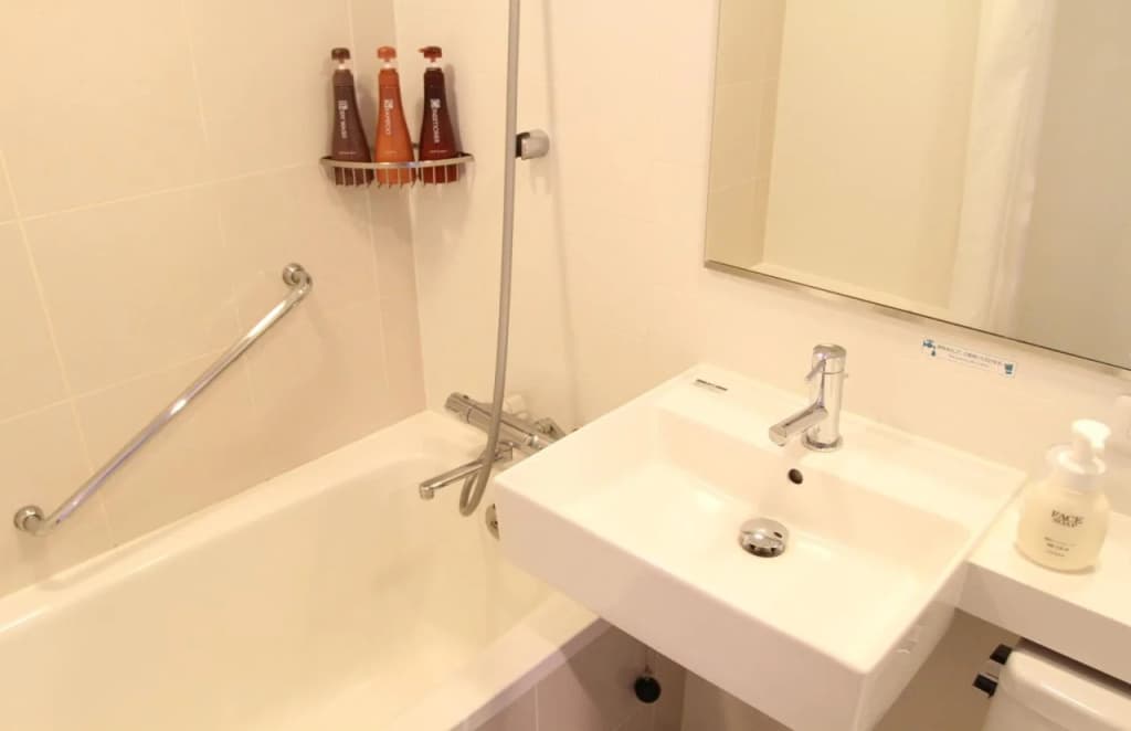 Keihan Kyobashi Grande Hotel - photo 11