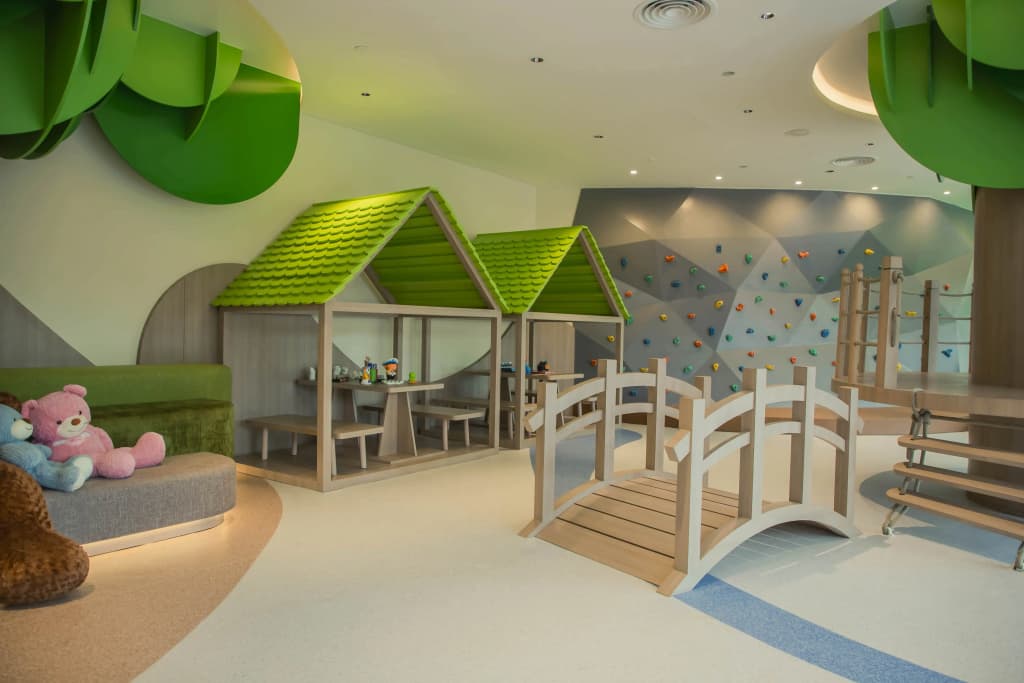 Crowne Plaza Phu Quoc Starbay by IHG - photo 16