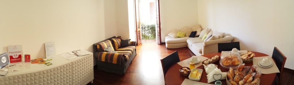 Emi's Guest House - photo 13