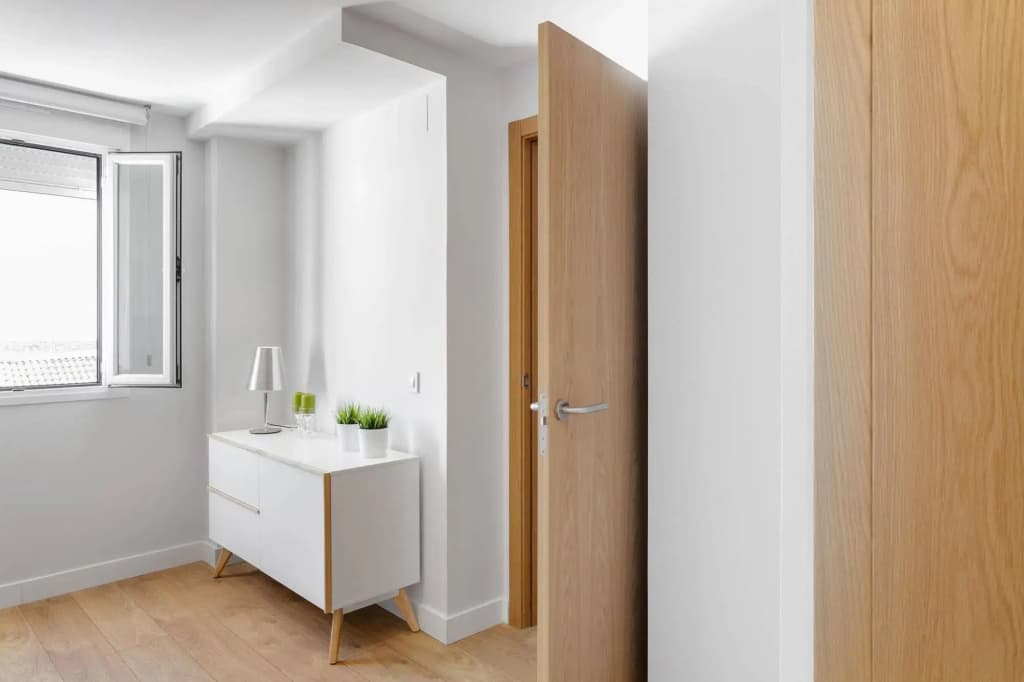 Home Art Apartments - photo 4
