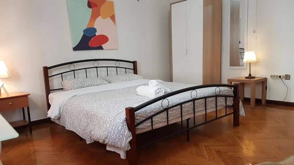 Teal Apartment - Athens Center, 4 BD, 2 BATH - main photo