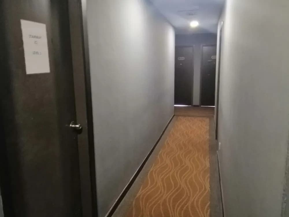 OYO 89948 Hotel Masai Utama - photo 13
