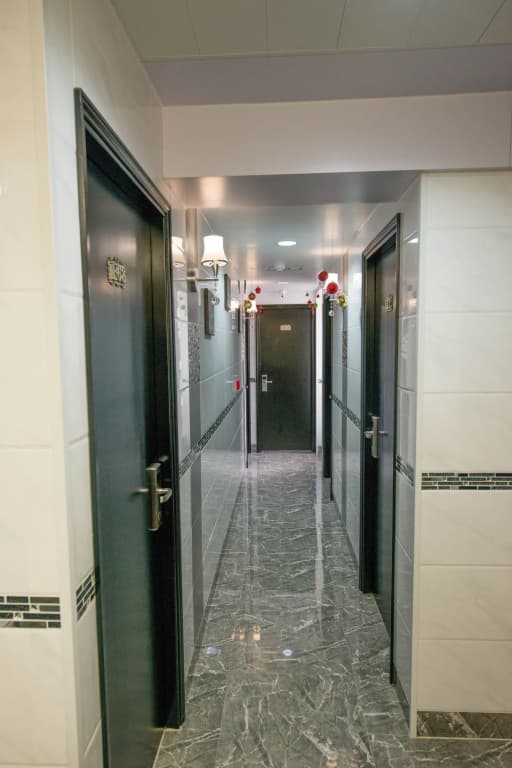 V Inn - photo 13