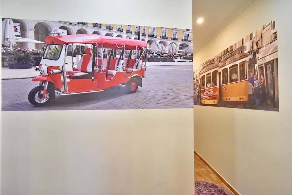 Train Lisbon Hostel - photo 15