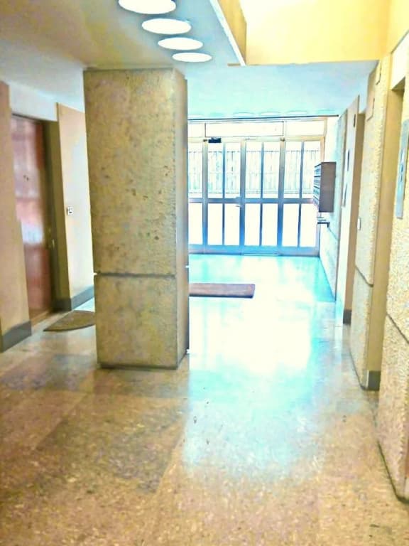 Vatican 6 Minutes From - photo 9