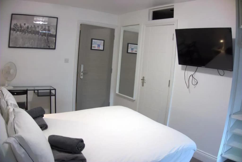 Abbey Point Hotel - photo 21