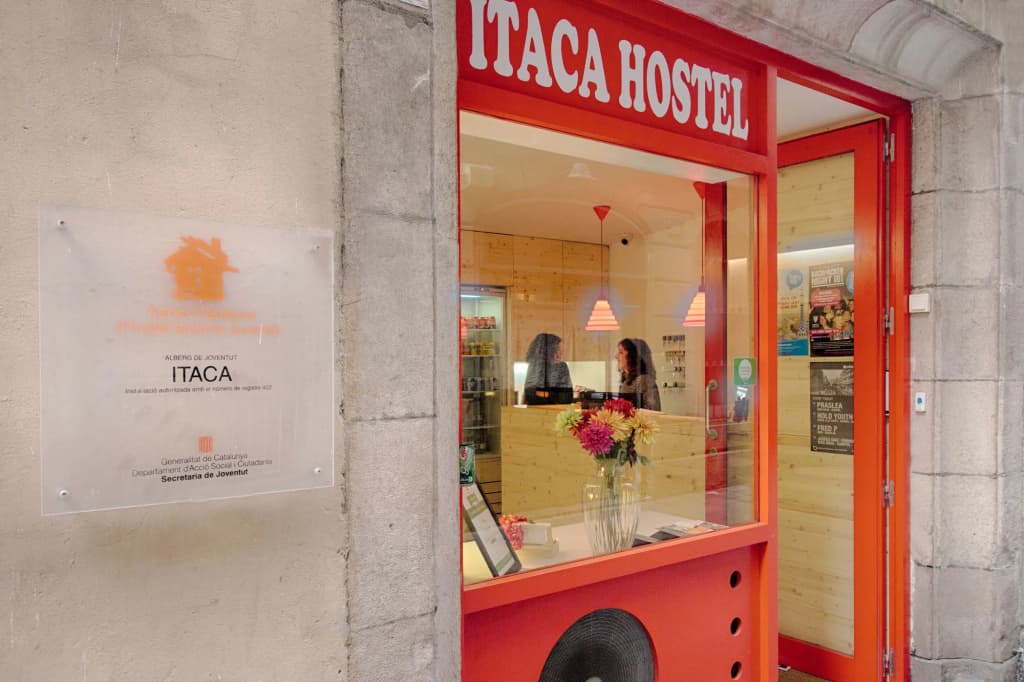 Itaca Hostel Barcelona - photo 23