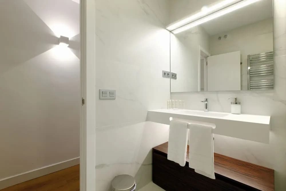Madrid Centric V by Madflats Collection - photo 8