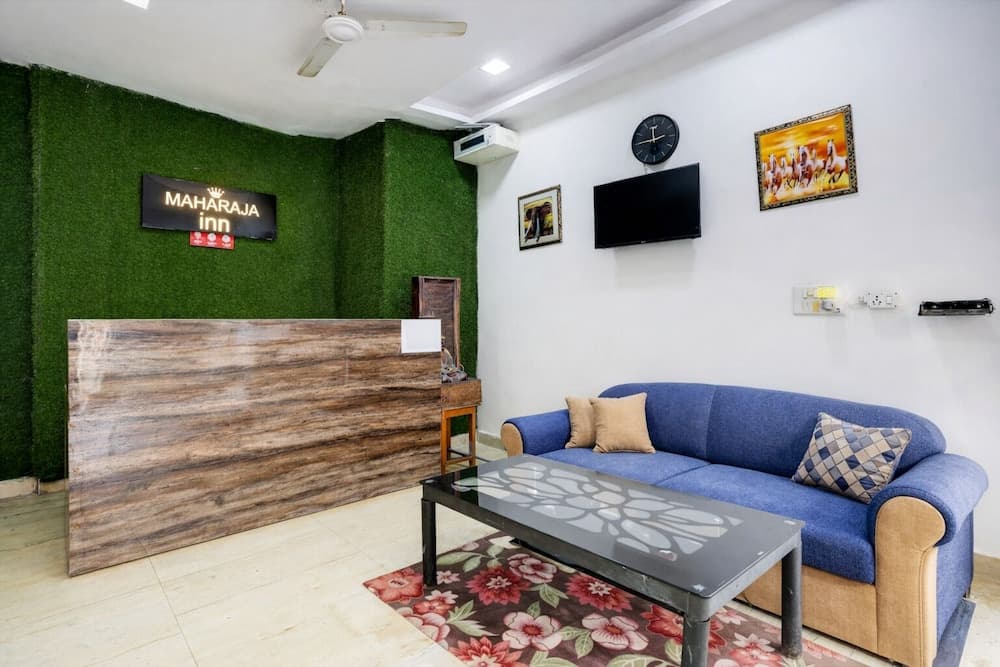 Mauryan Express Hotel Lajpat Nagar - photo 5